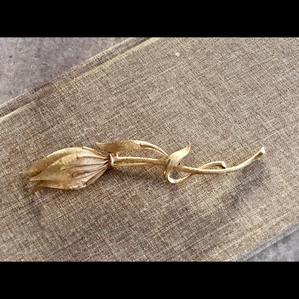 Vintage 1950's Coro Signed Tulip Brooch -